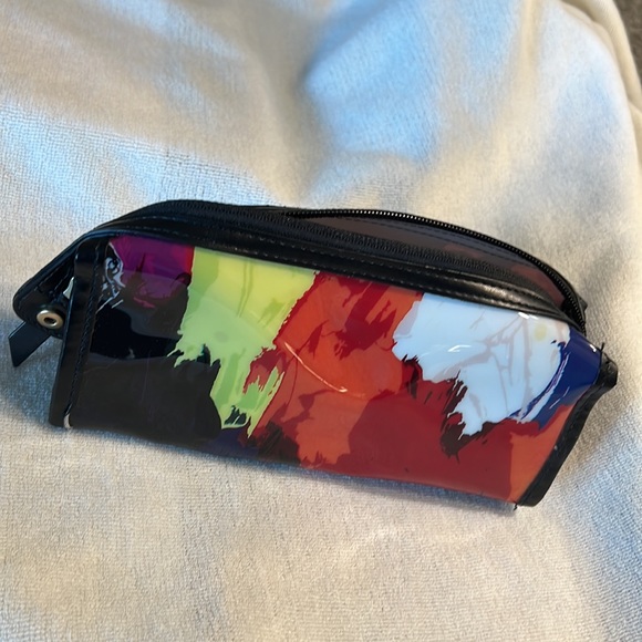 Kate Spade “Saturday” Cosmetic Case - Picture 4 of 6